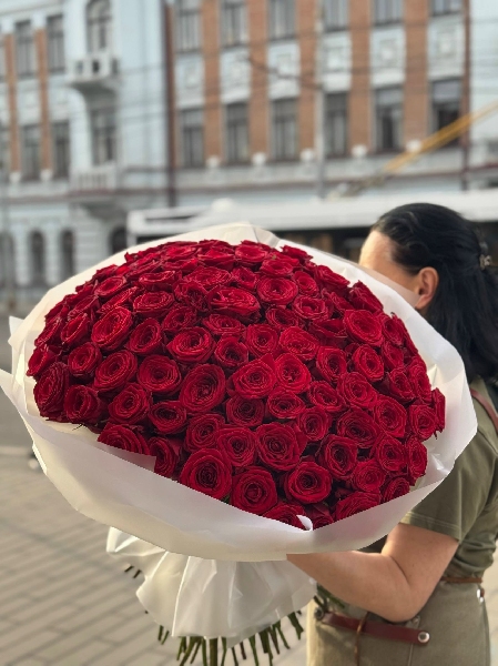 АКЦИЯ. Букет из 101 красной Российской розы  «Вечный роман» (110₽/шт)