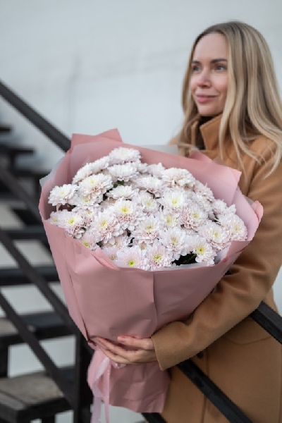 Букет хризантем "Сердечное Вдохновение"