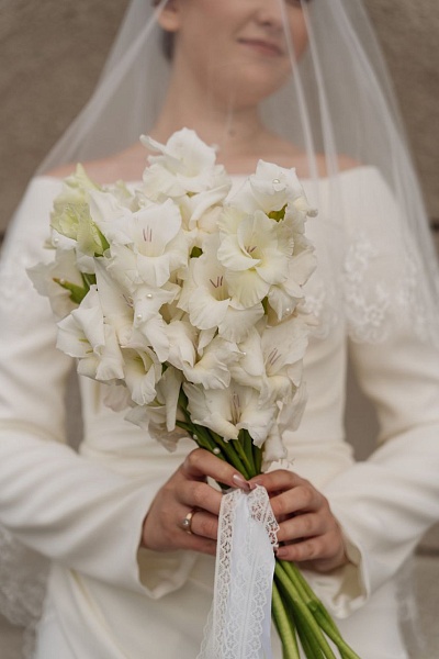 Сезонный букет невесты с гладиолусами №59