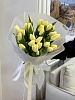 Букет из 25 классических лимонных тюльпанов