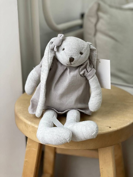 Мягкая игрушка Зайка в платье 