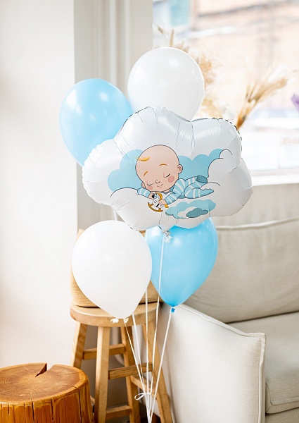 Фонтан из воздушных шаров на выписку для мальчика №3