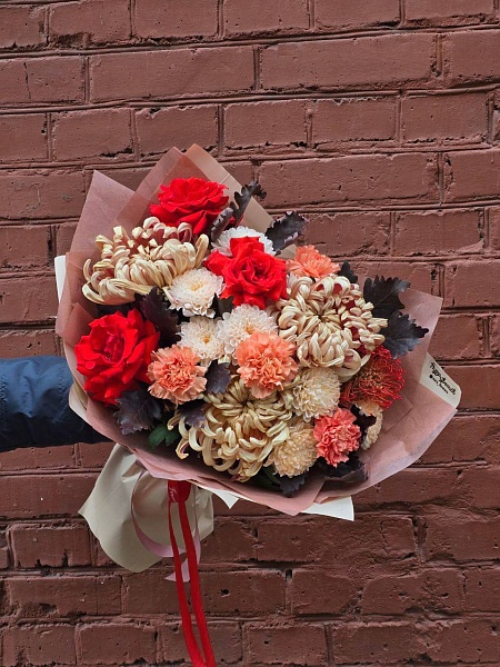 Букет с хризантемами Виенна Коппер «Пряное солнце»