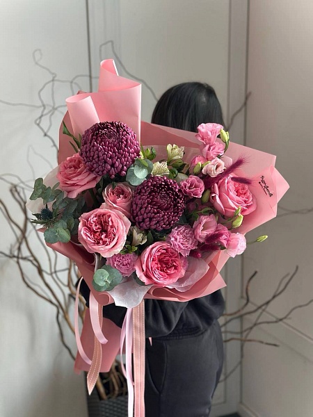 Букет с сортовой хризантемой "Фиолетовый шарм"