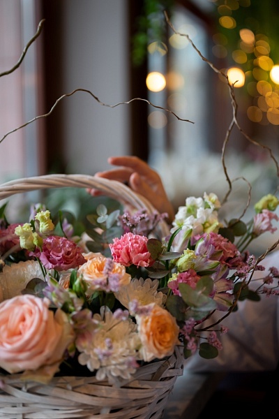 Цветочная корзина "Сладкий поцелуй"