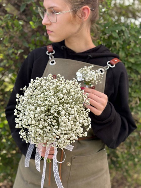 Воздушный букет невесты из белой гипсофилы №9