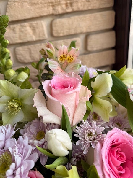 Композиция в шляпной коробке "Сладкий роман"