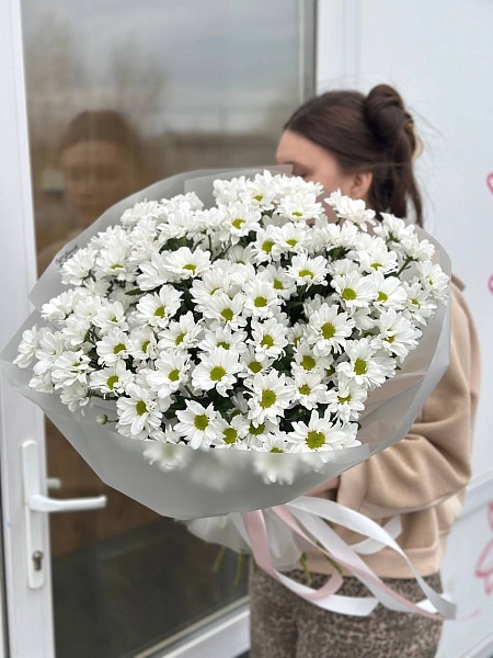 АКЦИЯ. Букет из 15 кустовых хризантем "Романтик"