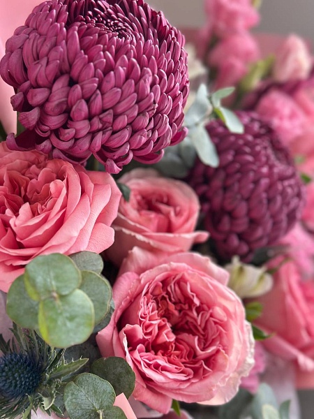 Букет с сортовой хризантемой "Фиолетовый шарм"