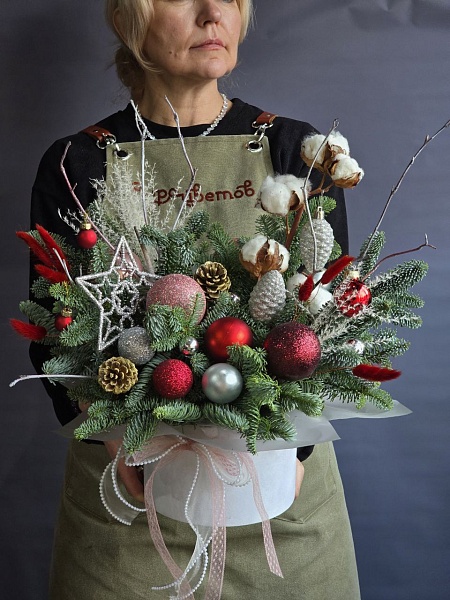 Композиция из нобилиса "Рождественский шепот"