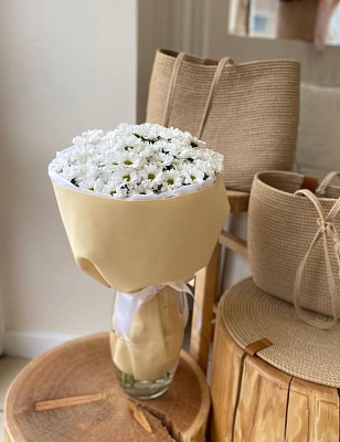 Букет из 11 хризантем сантини "Сказка о ромашках"