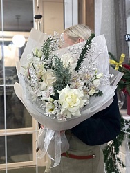 Зимный букет с нобилисом "Узоры на стекле"