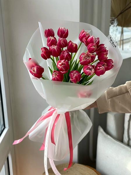 Букет из 25 пионовидных розовых тюльпанов