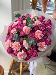 Дуо-букет с кустовой розой и гвоздикой