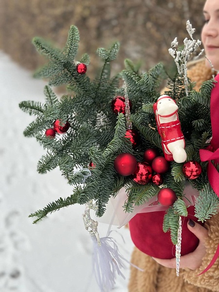 Новогодняя композиция из нобилиса "Грядущее чудо"