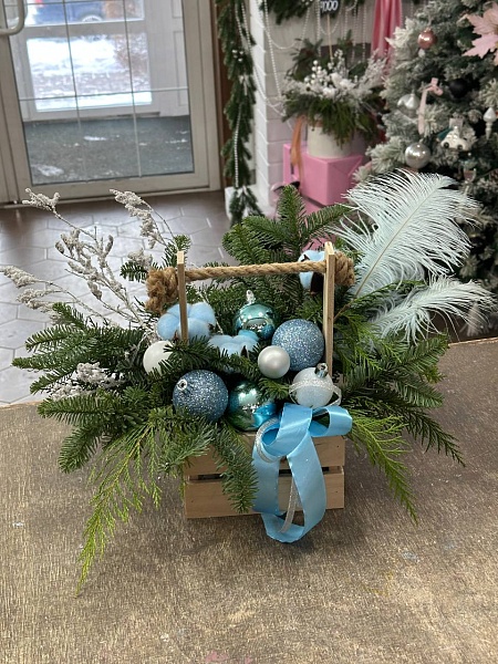 Интерьерная композиция с нобилисом "Дух Рождества"