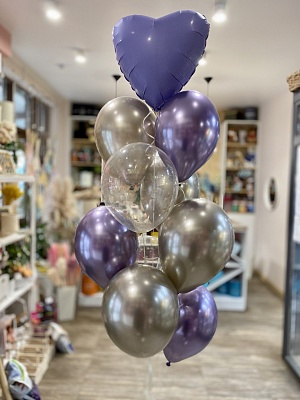 Фонтан из воздушных шаров пурпурный