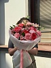 Букет с пионовидными розами  "Розовая гармония"